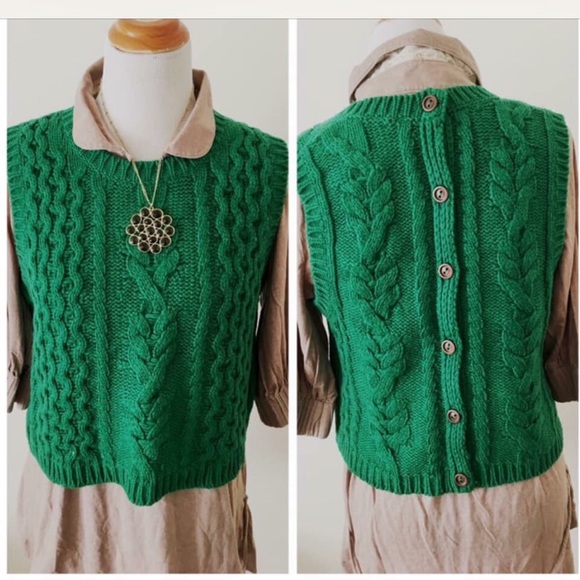 Moth Fisherman’s vest Large - Picture 2 of 2